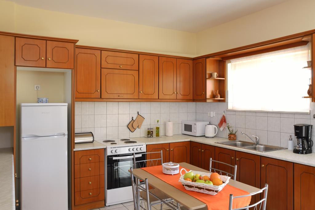 Sofoklis Apts Stalós Buitenkant foto