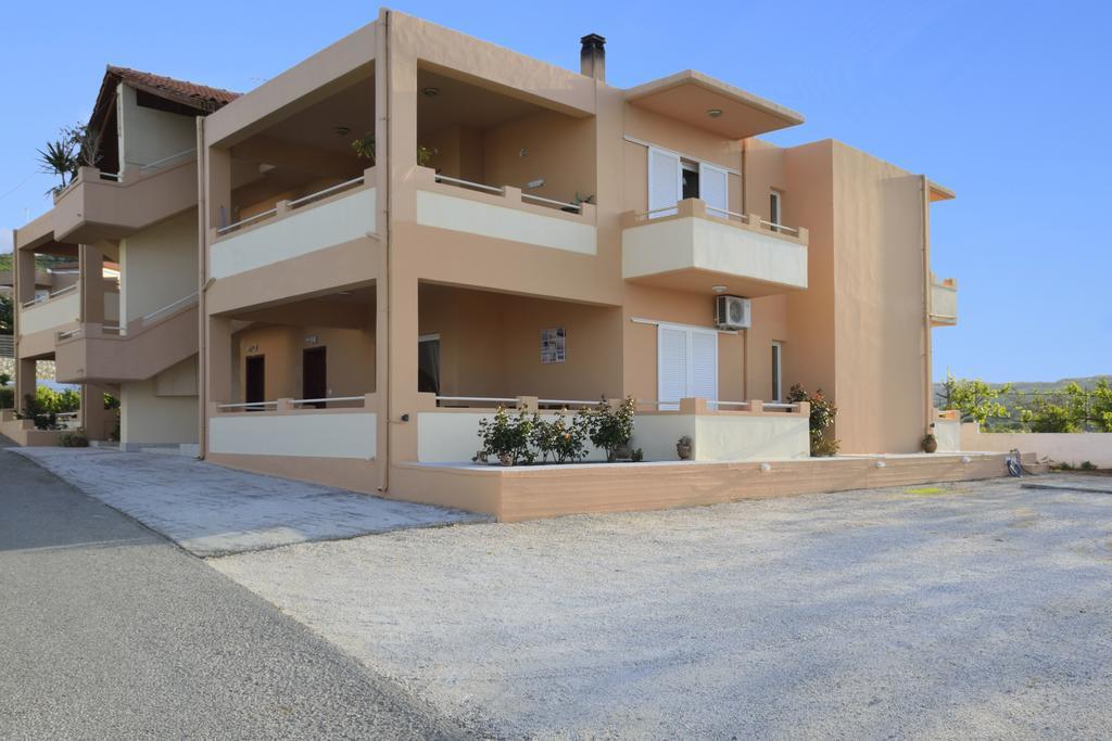 Sofoklis Apts Stalós Buitenkant foto